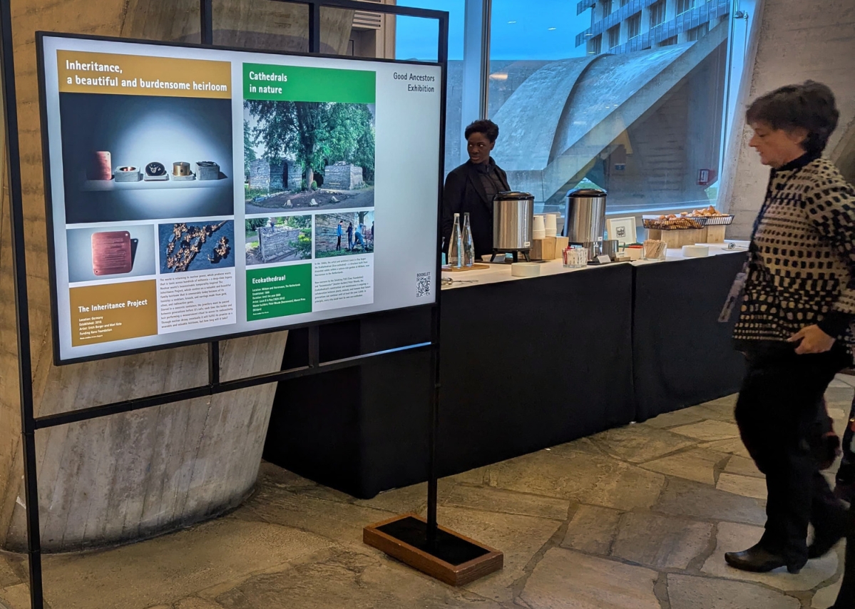 Aandacht voor ecokathedralen op Wereldtoekomstdag in Parijs (foto: Lydia Caldana)