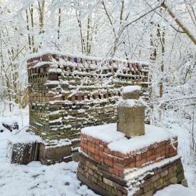 Ecokathedralen onder sneeuwdeken